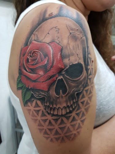 Pam Tattoos - Estúdio de tatuagem