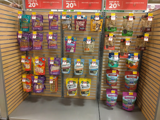 Pet Supply Store «PetSmart», reviews and photos, 2200 E Lohman Ave, Las Cruces, NM 88001, USA