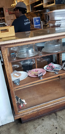 Ice Cream Shop «The Comfy Cow», reviews and photos, 1301 Herr Ln #118, Louisville, KY 40222, USA