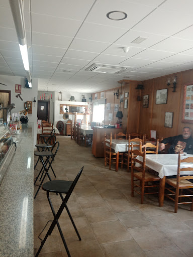 Restaurante La Marmita en Bellvei