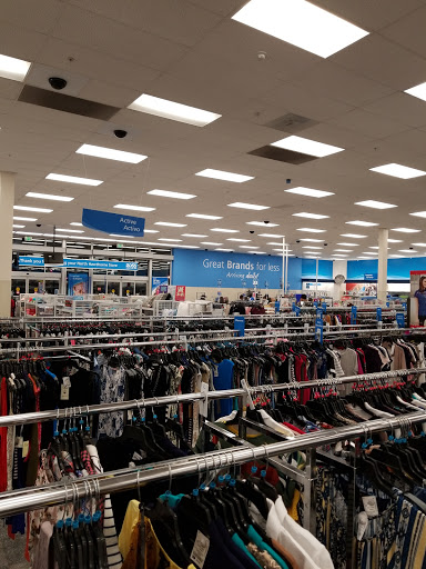Clothing Store «Ross Dress for Less», reviews and photos, 1930 SW Wanamaker Rd, Topeka, KS 66604, USA