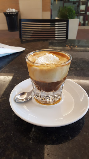 Cafe «Parisi Café at Park Place Shops», reviews and photos, 5245 W 116th Pl, Leawood, KS 66211, USA