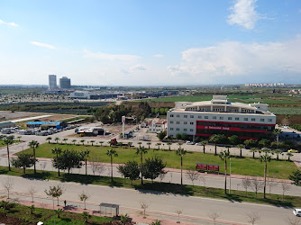 Adana Bahçeşehir Koleji İlköğretim Okulu