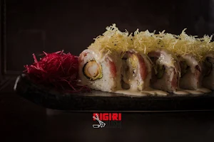 Nigiri Sushi Linares image