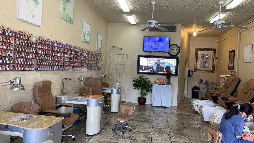 LB Nail & Spa 90806