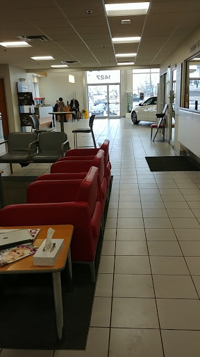 Nissan Dealer «Thomas Nissan», reviews and photos, 1427 N Larkin Ave, Joliet, IL 60435, USA