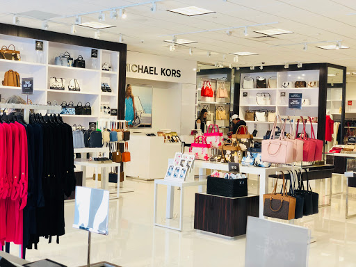 Outlet Mall «Tanger Outlet Grand Rapids», reviews and photos, 350 84th St SW, Byron Center, MI 49315, USA