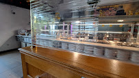 Atmosphère du Restaurant de type buffet Wok Center Grill à Mantes-la-Ville - n°9