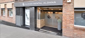 Clínica Dental Aldana | Ortodoncia invisible | Dentista | Carillas dentales en Santa Coloma de Gramenet