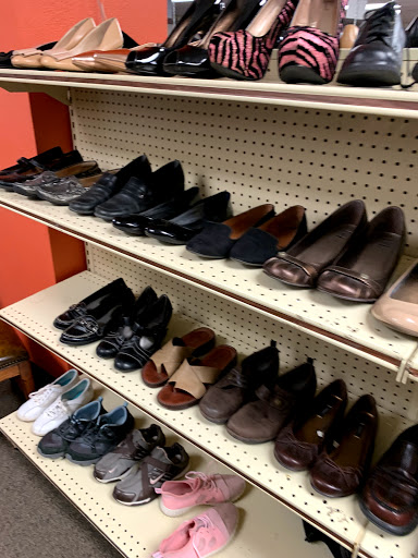 Thrift Store «Seeds of Hope Thrift Store», reviews and photos, 520 E Main Ave, Bismarck, ND 58501, USA