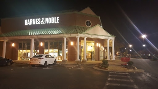 Book Store «Barnes & Noble Booksellers Fredericksburg/ Central Park», reviews and photos, 1220 Carl D. Silver Parkway, Fredericksburg, VA 22401, USA