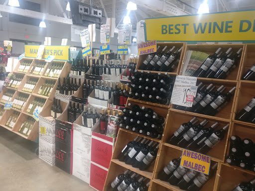 Liquor Store «East Windsor Bottle King», reviews and photos, 385 US-130, East Windsor, NJ 08520, USA