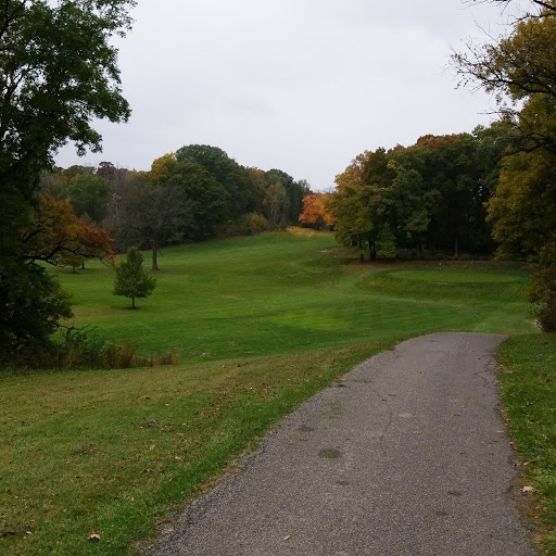 Golf Course «Forest Park Golf Course», reviews and photos, 1155 Sheffield Dr, Valparaiso, IN 46385, USA