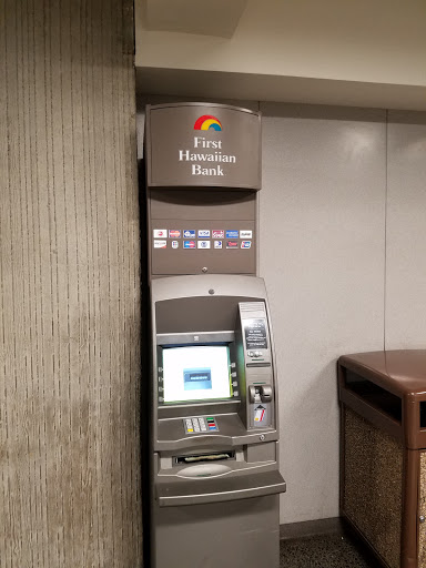 First Hawaiian Bank ATM 7-Eleven Moanalua in Honolulu, Hawaii
