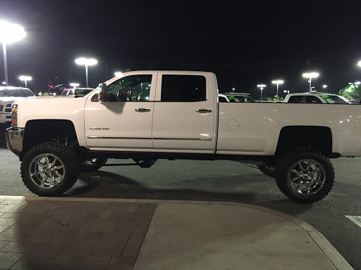 Used Car Dealer «Pacific Auto Center», reviews and photos, 16416 Valley Blvd, Fontana, CA 92335, USA