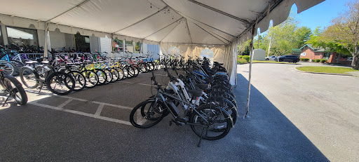 Bicycle Store «Two Wheeler Dealer», reviews and photos, 4408 Wrightsville Ave, Wilmington, NC 28403, USA