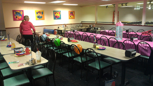 Shopping Mall «Evergreen Shopping Center», reviews and photos, 5015 Tacoma Mall Blvd, Tacoma, WA 98409, USA