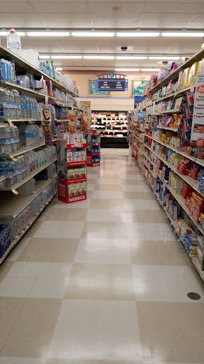 Supermarket «Save Mart Supermarkets», reviews and photos, 11399 Deerfield Dr, Truckee, CA 96161, USA