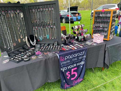 Flea Market «Neshanic Flea Market», reviews and photos, 100 Elm St, Branchburg, NJ 08853, USA