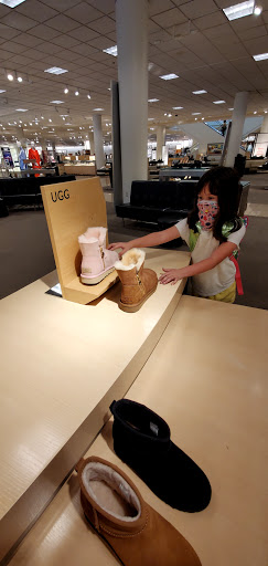 Department Store «Nordstrom Easton Town Center», reviews and photos, 4000 Worth Ave, Columbus, OH 43219, USA