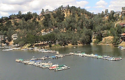 Central Coast Getaways at Lake Nacimiento in Paso Robles Wine Country