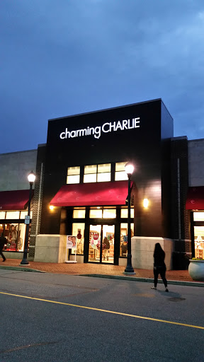 Shopping Mall «Legacy Village», reviews and photos, 25001 Cedar Rd, Lyndhurst, OH 44124, USA