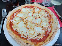 Plats et boissons du Pizzeria LA GONDOLA à Martigues - n°3