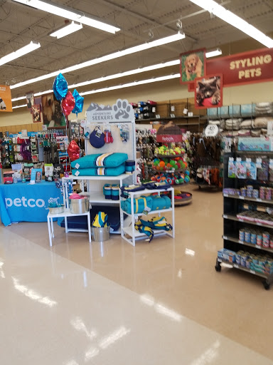 Pet Supply Store «Petco Animal Supplies», reviews and photos, 320 S Lycoming Mall Rd, Muncy, PA 17756, USA