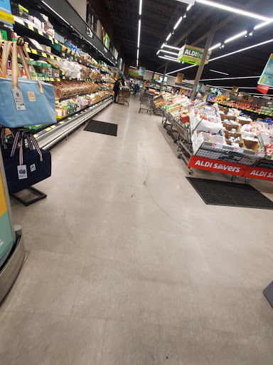 Supermarket «ALDI», reviews and photos, 7020 S Cicero Ave, Bedford Park, IL 60638, USA