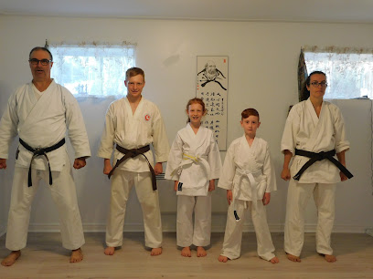 School Karate Sankudo