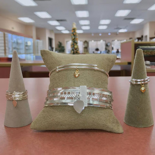 Jeweler «Faltom Jewelers», reviews and photos, 207 Main St, Danbury, CT 06810, USA