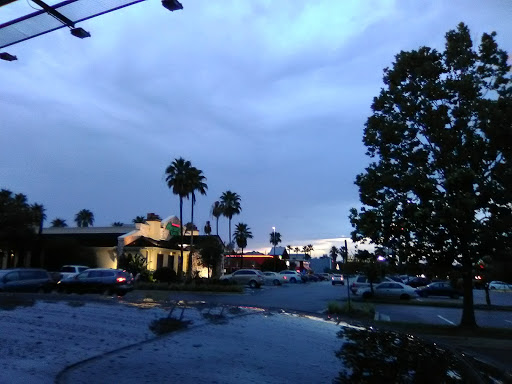 Bakery «Krispy Kreme Doughnuts», reviews and photos, 5318 W Irlo Bronson Memorial Hwy, Kissimmee, FL 34746, USA