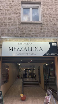 Photos du propriétaire du Restaurant italien Restaurante Pizzeria Mezzalunamikro à Montalieu-Vercieu - n°1