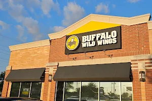 Buffalo Wild Wings image