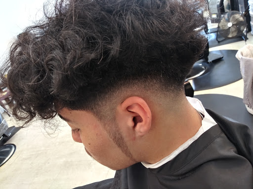 Barber Shop «Blessed Hands Barber Shop», reviews and photos, 4720 Jonesboro Rd, Union City, GA 30291, USA