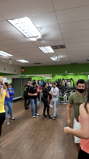 Gym «Solid Bodies Gym», reviews and photos, 2079 W 76th St, Hialeah, FL 33016, USA