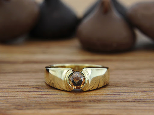 Jewelry Store «Veleska Jewelry», reviews and photos, 2359 Lincoln Hwy E, Lancaster, PA 17602, USA