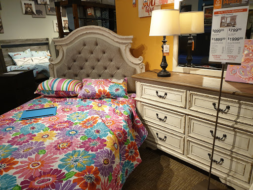 Furniture Store «Ashley HomeStore», reviews and photos, 24001 El Toro Rd, Laguna Hills, CA 92653, USA