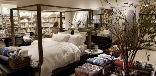 Furniture Store «Pottery Barn», reviews and photos, 125 Westchester Ave #2490a, White Plains, NY 10601, USA