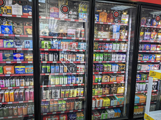 Liquor Store «Red Violin Wine & Spirits», reviews and photos, 7407 N Clark St, Chicago, IL 60626, USA