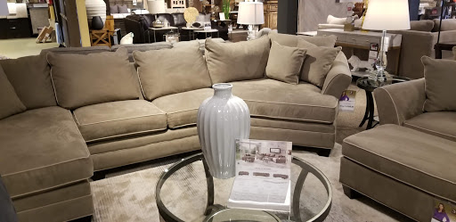 Furniture Store «Art Van Furniture - Shelby Township», reviews and photos, 14055 Hall Rd, Shelby Charter Township, MI 48315, USA