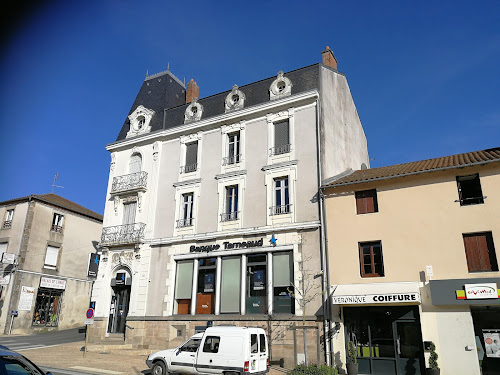 Banque Tarneaud à Saint-Junien