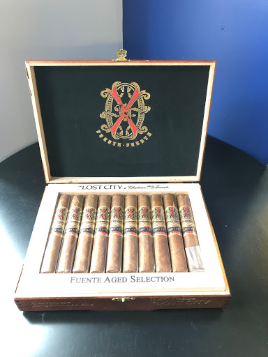 Vaporizer Store «UP IN SMOKE Vapes & Tobacco Shop», reviews and photos, 176 US-202 #114, Ringoes, NJ 08551, USA