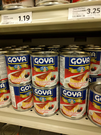 Shopping Mall «Dairy Plaza Shopping Center», reviews and photos, 1527 N Singleton Ave, Titusville, FL 32796, USA