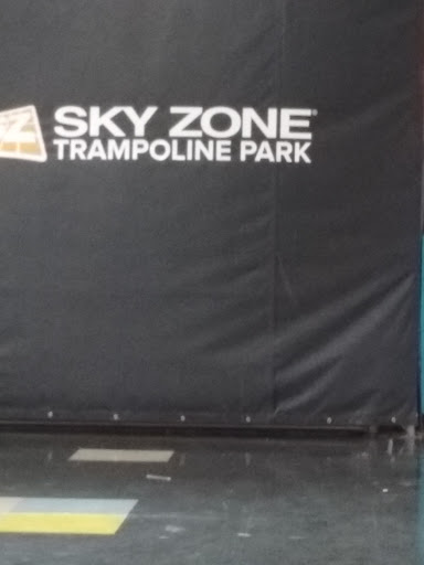 Amusement Center «Sky Zone Trampoline Park», reviews and photos, 1625 W 190th St, Gardena, CA 90248, USA