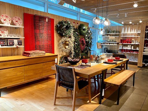 Furniture Store «Crate and Barrel», reviews and photos, 48 S Main St, West Hartford, CT 06107, USA