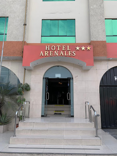 Hotel Arenales - San Isidro