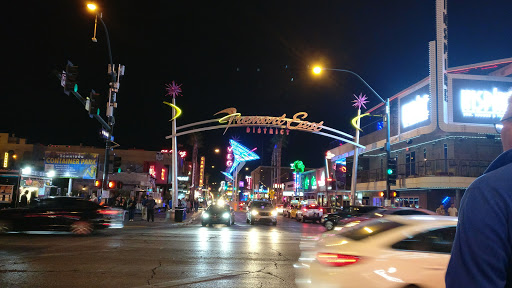 Bar «Beauty Bar Las Vegas», reviews and photos, 517 E Fremont St, Las Vegas, NV 89101, USA