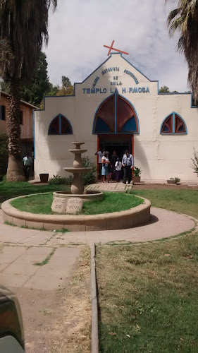 Opiniones de Templo La Hermosa en Lo Barnechea - Iglesia
