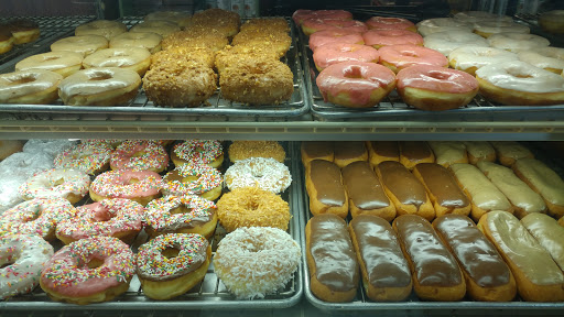 Donut Shop «Alvernon Donut Shop», reviews and photos, 1450 S Alvernon Way, Tucson, AZ 85711, USA